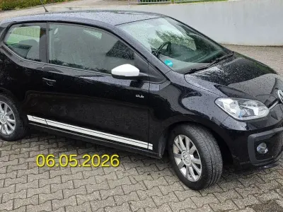 Gebraucht VW up! CLUB 75 PS (55 kW) 2017 Schwarz Kleinwagen