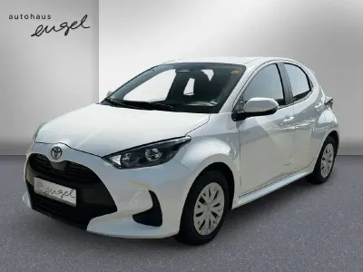 Gebraucht Toyota Yaris Hybrid Edition 116 PS (85 kW) 2025 Weiß Kleinwagen