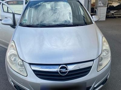 Gebraucht Opel Corsa 90 PS (66 kW) 2007 Silber Kleinwagen