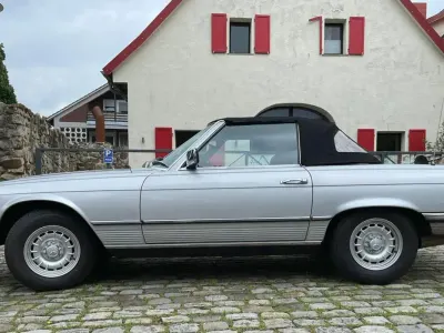 Gebraucht Mercedes SL380 158 PS (116 kW) 1981 Silber Cabrio