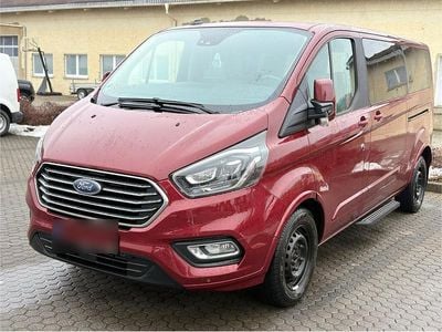 Gebraucht Ford Transit 185 PS (136 kW) 2020 Rot Van / Kleinbus