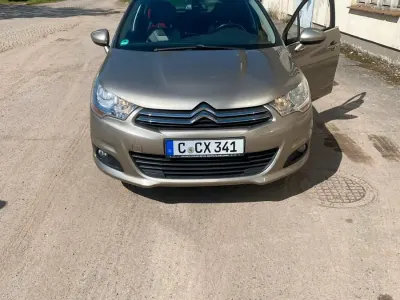 Gebraucht Citroën C4 70 PS (51 kW) 2012 Kleinwagen