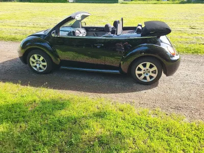 Gebraucht VW New Beetle 116 PS (85 kW) 2003 Schwarz Kleinwagen