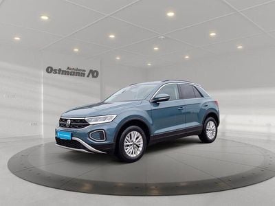 Gebraucht VW T-Roc Life 150 PS (110 kW) 2024 Blau SUV