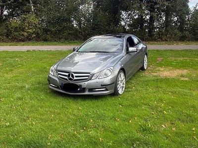 Mercedes E220