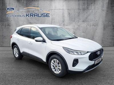 Gebraucht Ford Kuga Titanium 150 PS (110 kW) 2018 Frostweiß SUV
