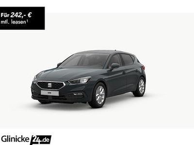 Neu Seat Leon 150 PS (110 kW) 2026 Blau Limousine