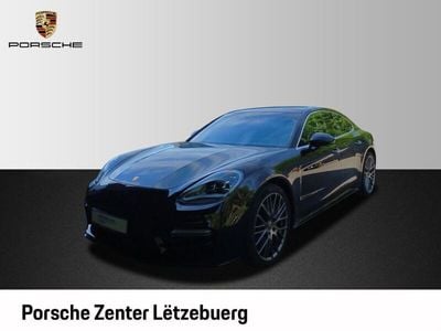 Porsche Panamera 4