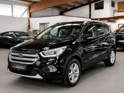 Gebraucht Ford Kuga Cool & Connect 150 PS (110 kW) 2019 Schwarz SUV