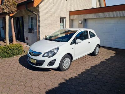 Begagnad Opel Corsa Edition 69 HK (50 kW) 2013 Vit Halvkombi