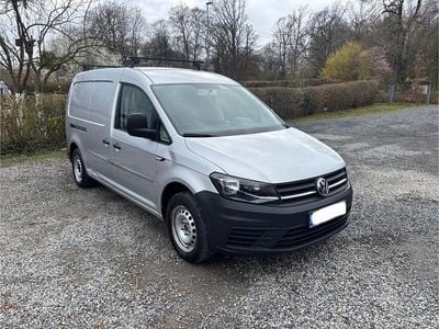 Second-hand VW Caddy Maxi 102 CP (75 kW) 2017 Argintiu Monovolum