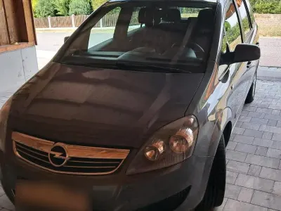Gebraucht Opel Zafira 115 PS (84 kW) 2010 Grau Van / Kleinbus