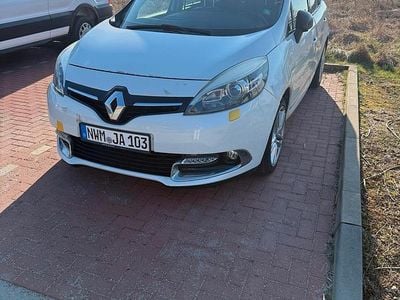 Gebraucht Renault Scénic III Bose Edition 150 PS (110 kW) 2015 Weiß Van / Kleinbus