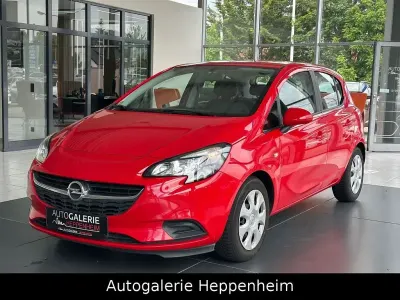 Usado Opel Corsa Edition 90 HP (66 kW) 2016 Vermelho Citadino