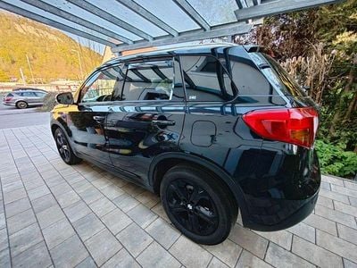 Occasion Suzuki Vitara 140 PK (102 kW) 2018 Zwart SUV
