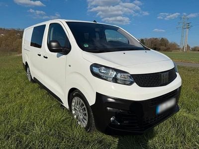 Second-hand Fiat Scudo 145 CP (106 kW) 2022 Alb Van