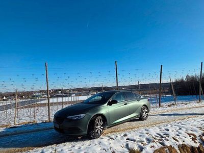 Grün Gebraucht 2017 Opel Insignia Sport Limousine | 15.999 € (Fairer Preis)