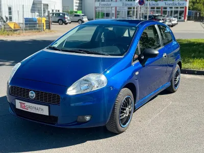 Usata Fiat Punto 78 CV (57 kW) 2007 Blu Utilitaria