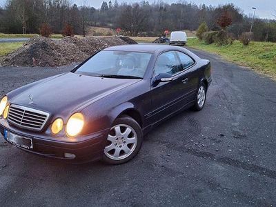 Mercedes CLK230