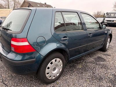 Gebraucht VW Golf IV 2003 Blau Limousine
