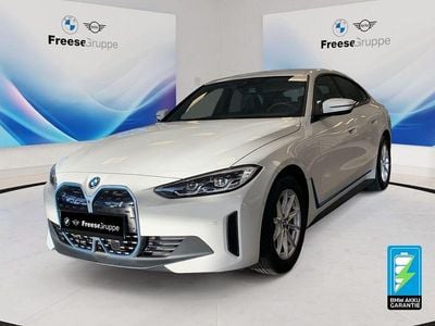 Weiß Gebraucht 2023 BMW i4 Sport Line Limousine | 34.990 € (Fairer Preis)