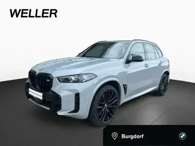 Gebraucht BMW X5 Comfort Edition 530 PS (389 kW) 2024 Brooklyn grau (grau) SUV