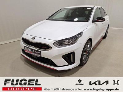 Gebraucht Kia ProCeed Comfort 204 PS (150 kW) 2018 (hw2) deluxeweiss met. Kleinwagen