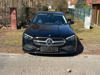 Gebraucht Mercedes C220 200 PS (147 kW) 2023 Schwarz Kombi