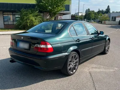 Gebraucht BMW 325 192 PS (141 kW) 2002 Grün Limousine