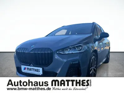 Gebraucht BMW 220 Active Tourer M Sport 156 PS (114 kW) 2022 Grau Van / Kleinbus
