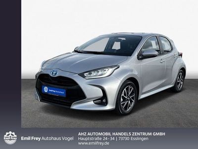 gebraucht Toyota Yaris Hybrid 1.5 VVT-i Team Deutschland