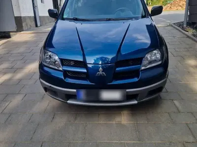 Occasion Mitsubishi Outlander Comfort Edition 136 PK (100 kW) 2004 Blauw SUV