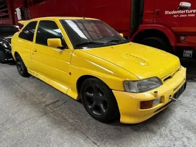 Gebraucht Ford Escort RS 220 PS (161 kW) 1992 Gelb Limousine