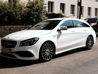 Gebraucht Mercedes CLA180 Shooting Brake AMG line 122 PS (89 kW) 2018 Weiß Kombi