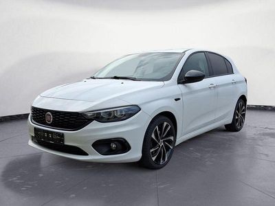 Gebraucht Fiat Tipo S 120 PS (88 kW) 2018 Bianco banchisa/pack/cano Limousine