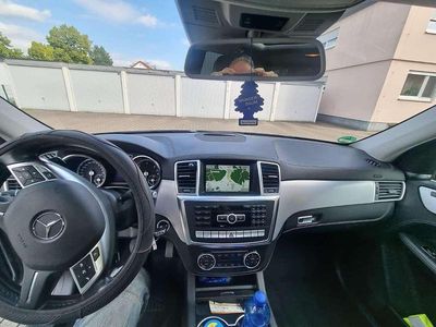 Gebraucht Mercedes ML350 258 PS (189 kW) 2014 Grau SUV