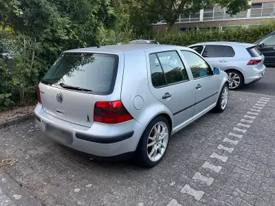 Gebraucht VW Golf IV Edition 75 PS (55 kW) 2001 Silber Limousine