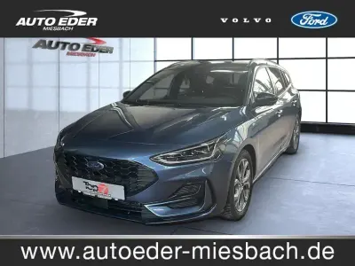Gebraucht Ford Focus ST-Line 155 PS (114 kW) 2023 Chromablau (metallic) Kombi
