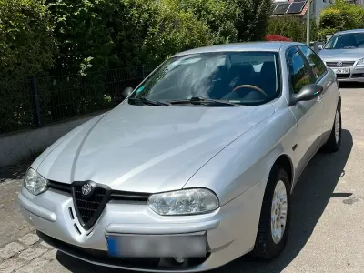 Gebraucht Alfa Romeo 156 144 PS (105 kW) 2000 Silber Limousine