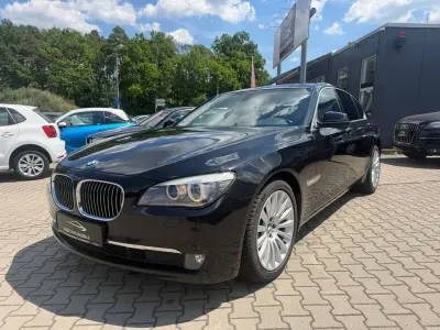 Gebraucht BMW 730 Sport Line 245 PS (180 kW) 2011 Schwarz Limousine