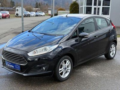 Gebraucht Ford Fiesta 101 PS (74 kW) 2015 Schwarz Limousine