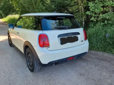 Gebraucht Mini ONE 102 PS (75 kW) 2018 Weiß Kleinwagen
