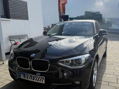 Gebraucht BMW 116 Sport Line 136 PS (100 kW) 2014 Schwarz Kleinwagen
