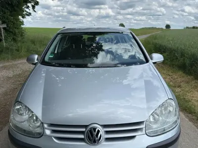 Gebraucht VW Golf IV 105 PS (77 kW) 2004 Silber Limousine