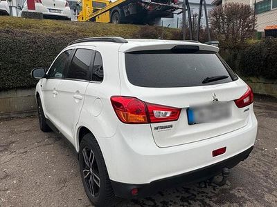 Gebraucht Mitsubishi ASX 150 PS (110 kW) 2014 Weiß SUV