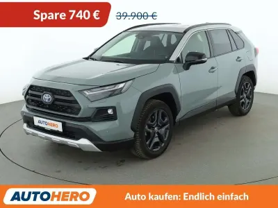 Gebraucht Toyota RAV4 Hybrid 222 PS (163 kW) 2023 Grün SUV