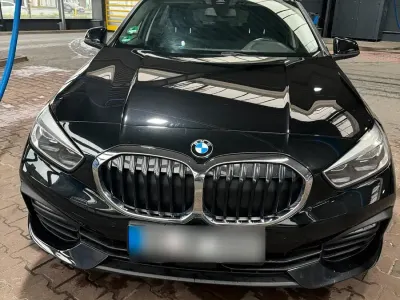 Gebraucht BMW 116 Advantage 116 PS (85 kW) 2020 Schwarz Kleinwagen