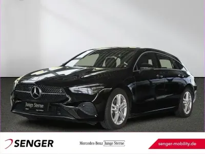 Gebraucht Mercedes CLA200 Shooting Brake Progressive 163 PS (119 kW) 2025 Schwarz Kombi