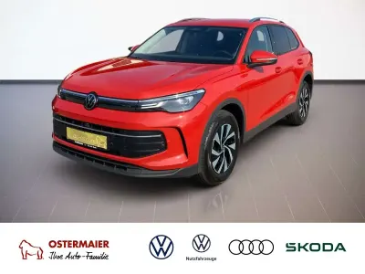Gebraucht VW Tiguan Life 193 PS (141 kW) 2024 Rot SUV