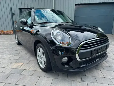 Occasion Mini ONE 102 PK (75 kW) 2019 Zwart Hatchback